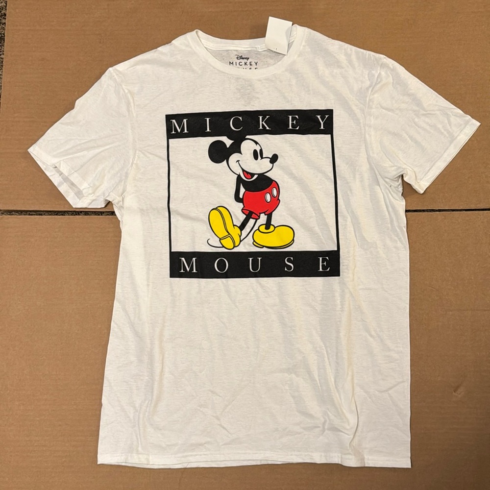 Men’s Large Mickey Mouse Disney Shirt